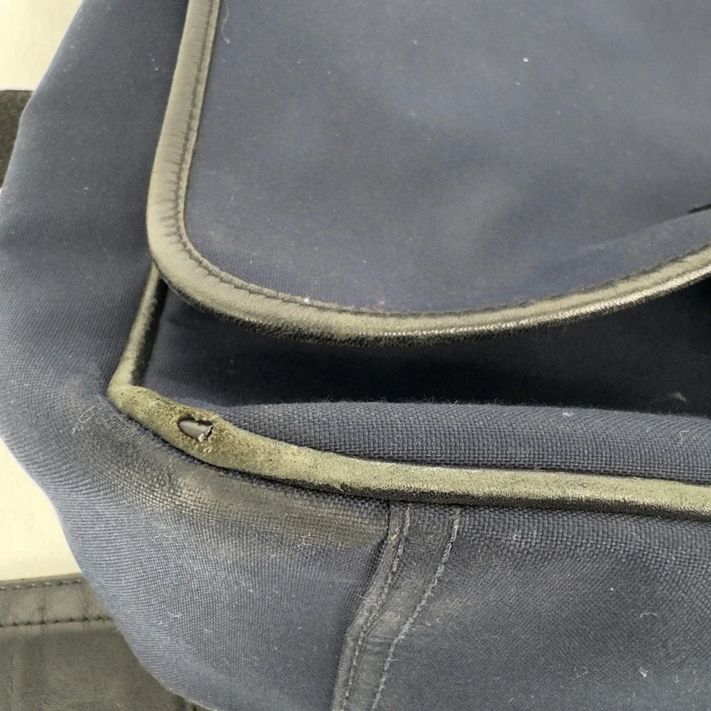Coach Leatherware Navy Blue Canvas Leather Messenger Bag Crossbody J2S-6424